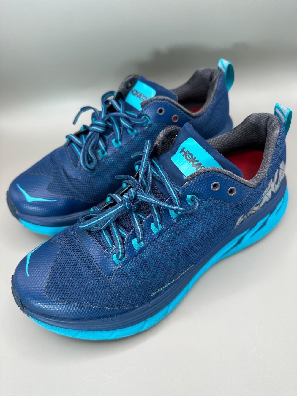 Hoka One One Challenger ATR 4 Shoes Women’s 8 Blue Trail Running Sneakers.